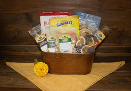 2024 Sohnrey Family Foods CA Snackin Basket